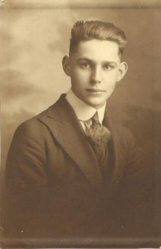 elton_1927_002.jpg