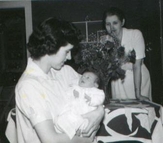 erma_1956_001_loretta_darlene.jpg