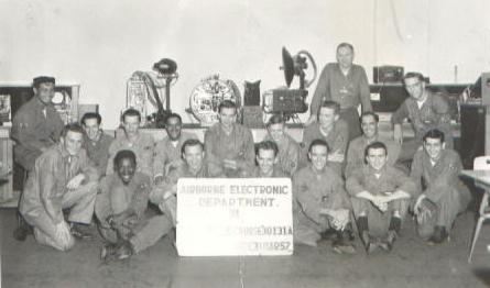 usaf_1957_001.jpg